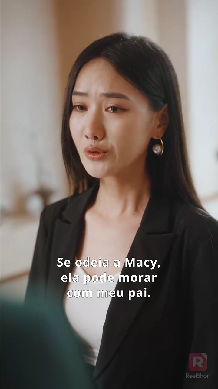 O Espinho Sob a SedaFoto