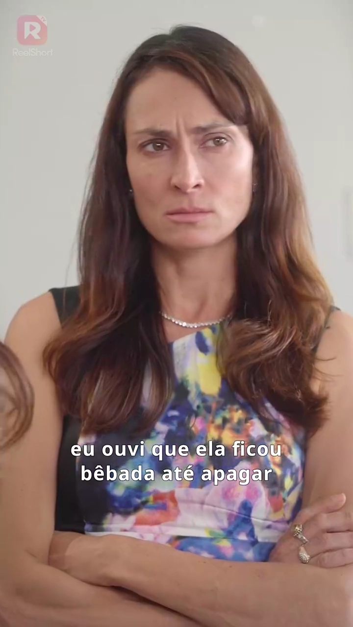 Os gêmeos do CEO querem a mamãe de voltaFoto