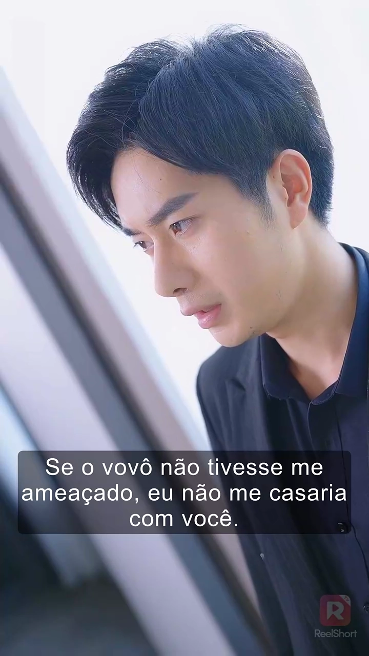 Fingindo a Morte, Criando um TrioFoto