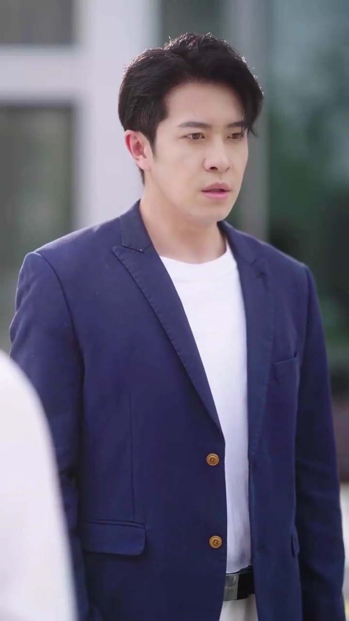 [Versão Dublada] O Retorno do Herói da FusãoFoto