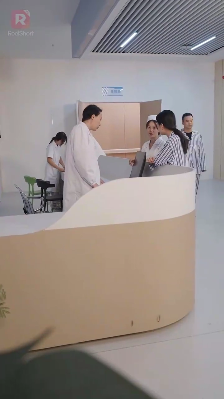 Despertar: O Mundo o EsperaFoto