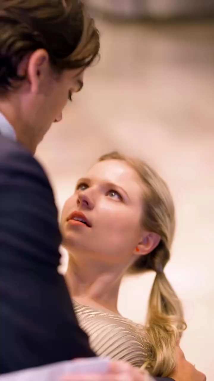 Romance com a Ex-EsposaFoto