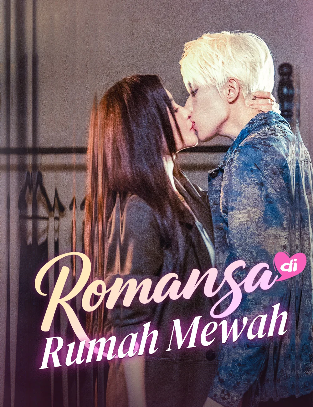 Sampul Romansa di Rumah Mewah