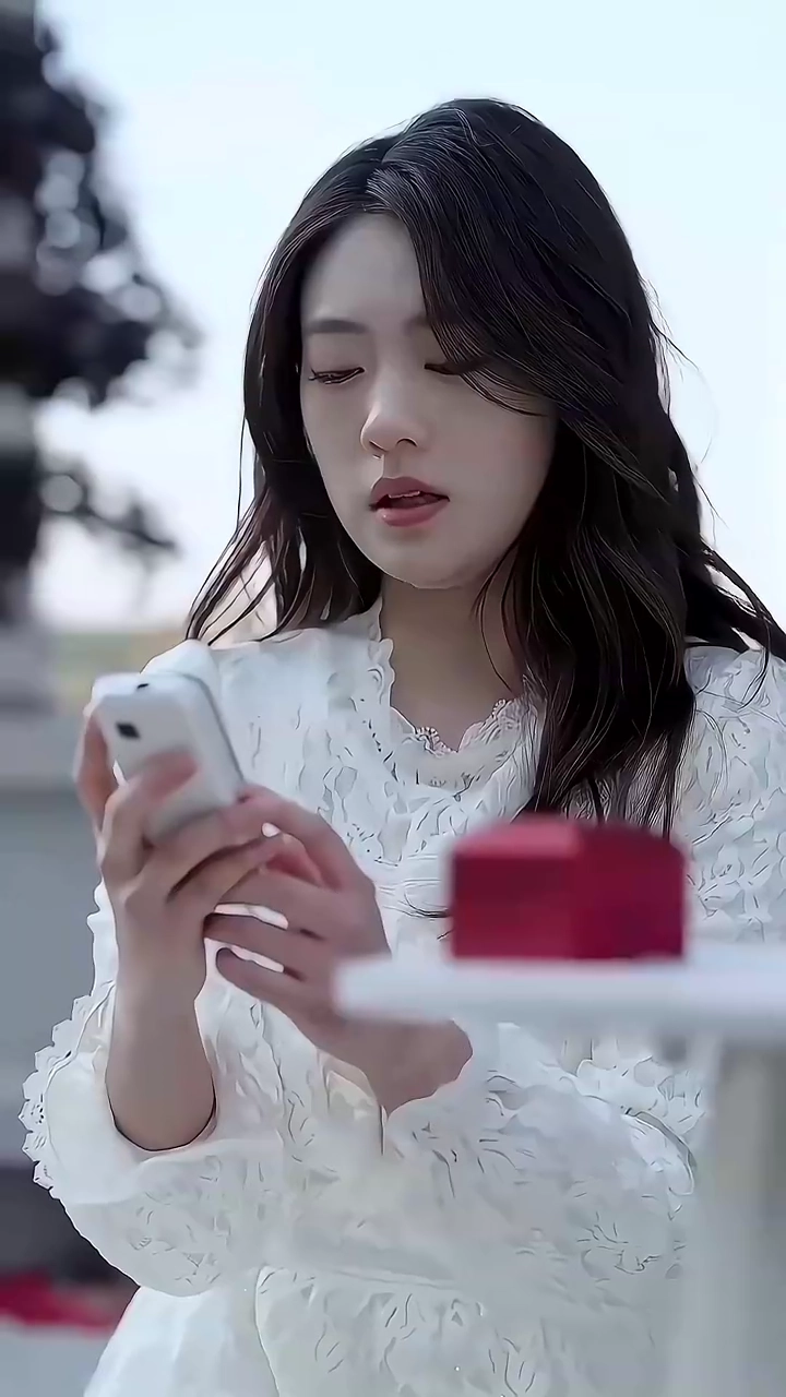 Texting The Past: I Miss YouPhoto