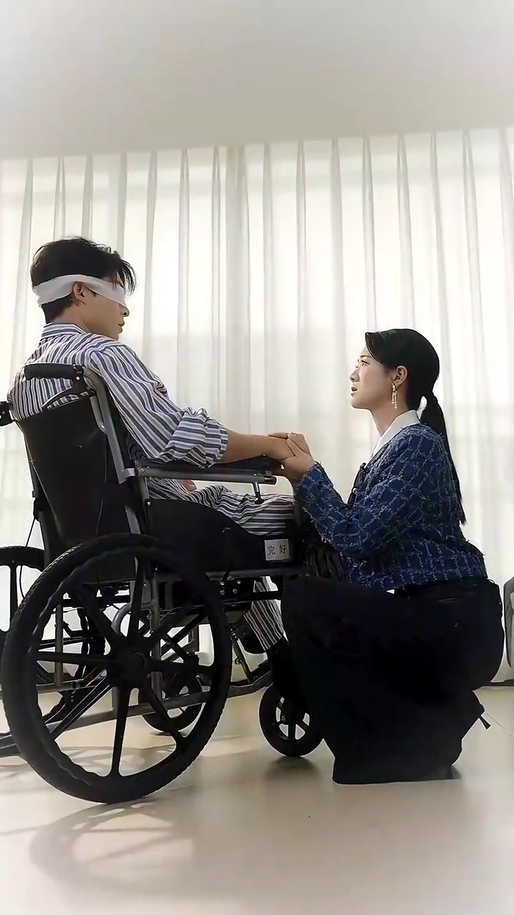 The Masked Diva's SecretPhoto