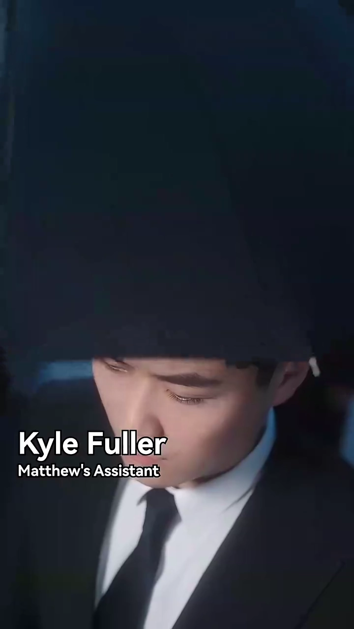 Golden Cage of LovePhoto