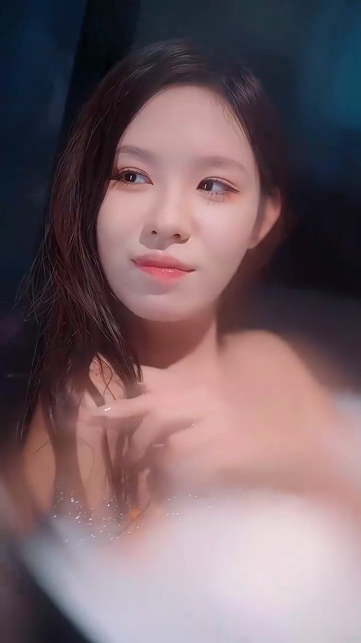 Kurir Pengantar Ternyata Dewa Perangfoto