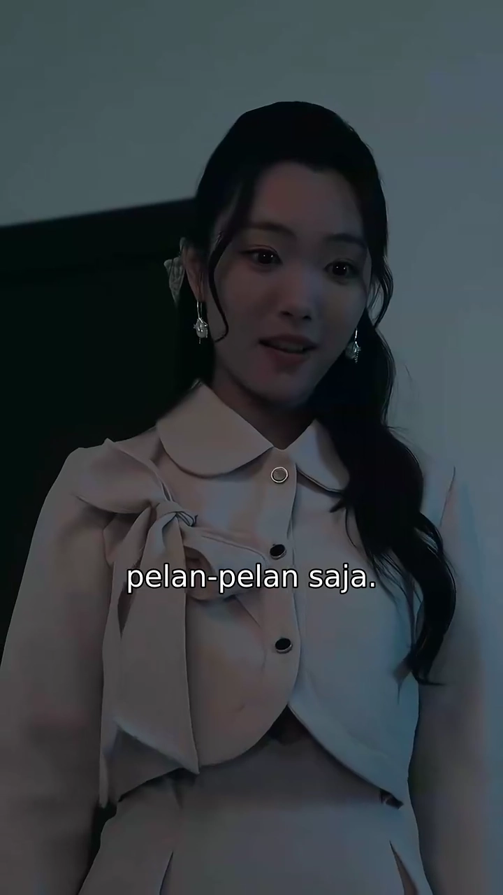 Mata Sang Pemburu Harta Karunfoto