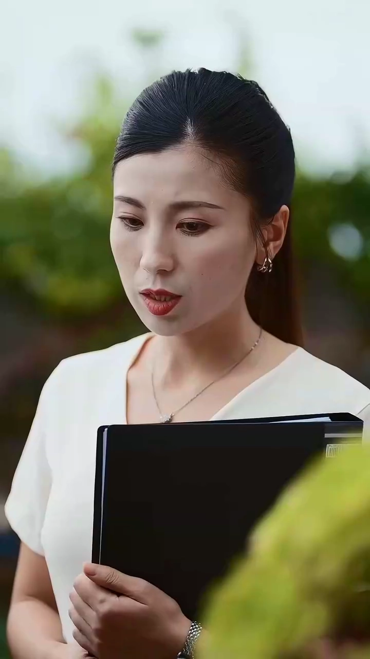 Jangan Ganggu Putri Angkatkufoto