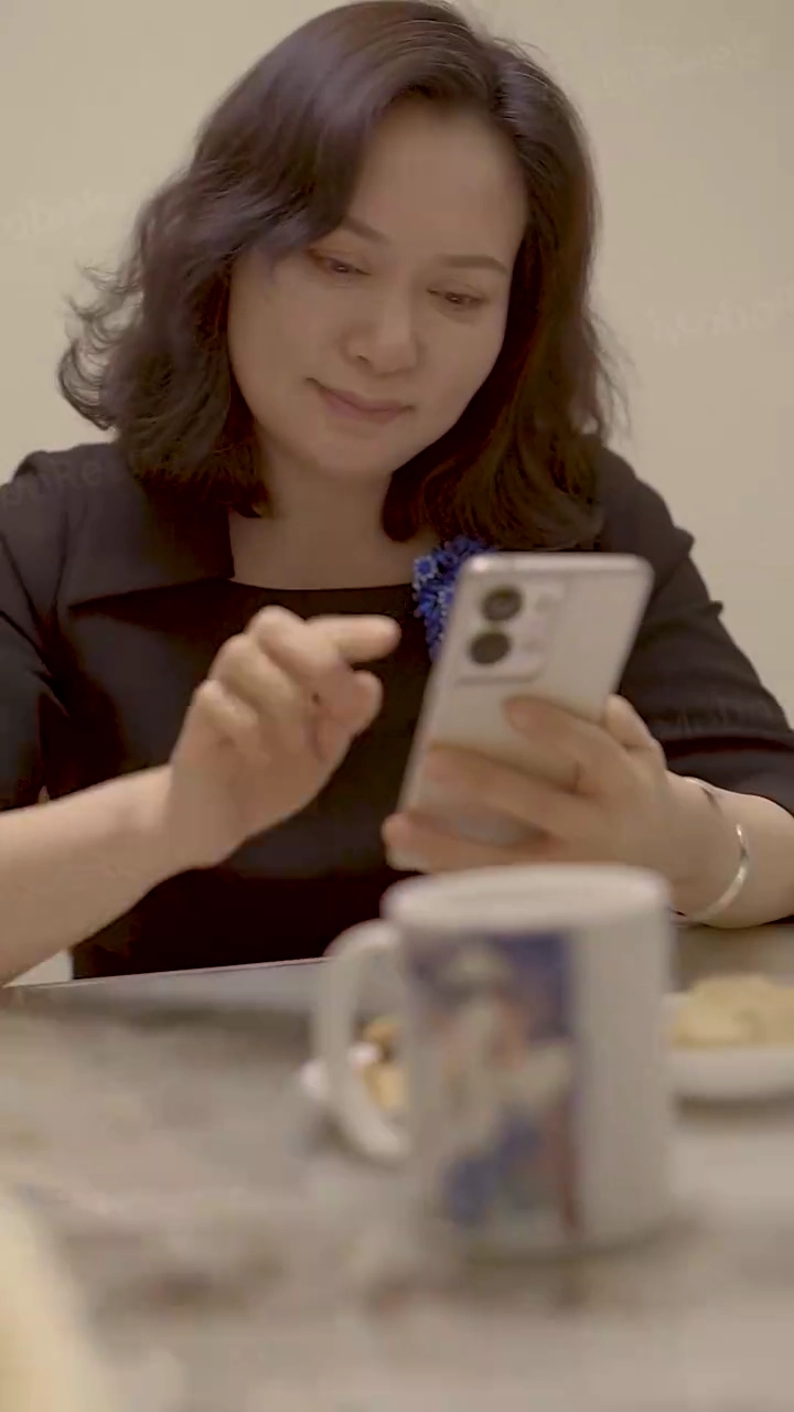 Suami Buaya Daratkufoto