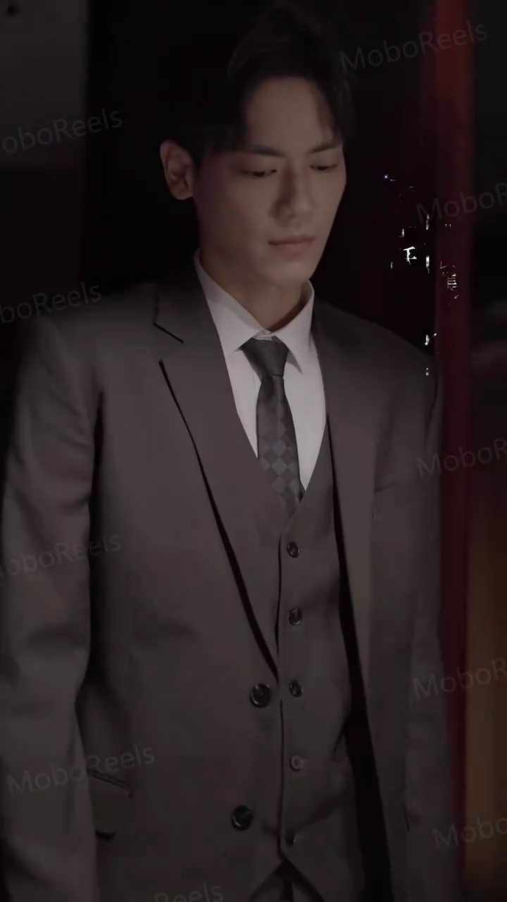 Istri Tersayangku yang Berumur Seribu Tahunfoto