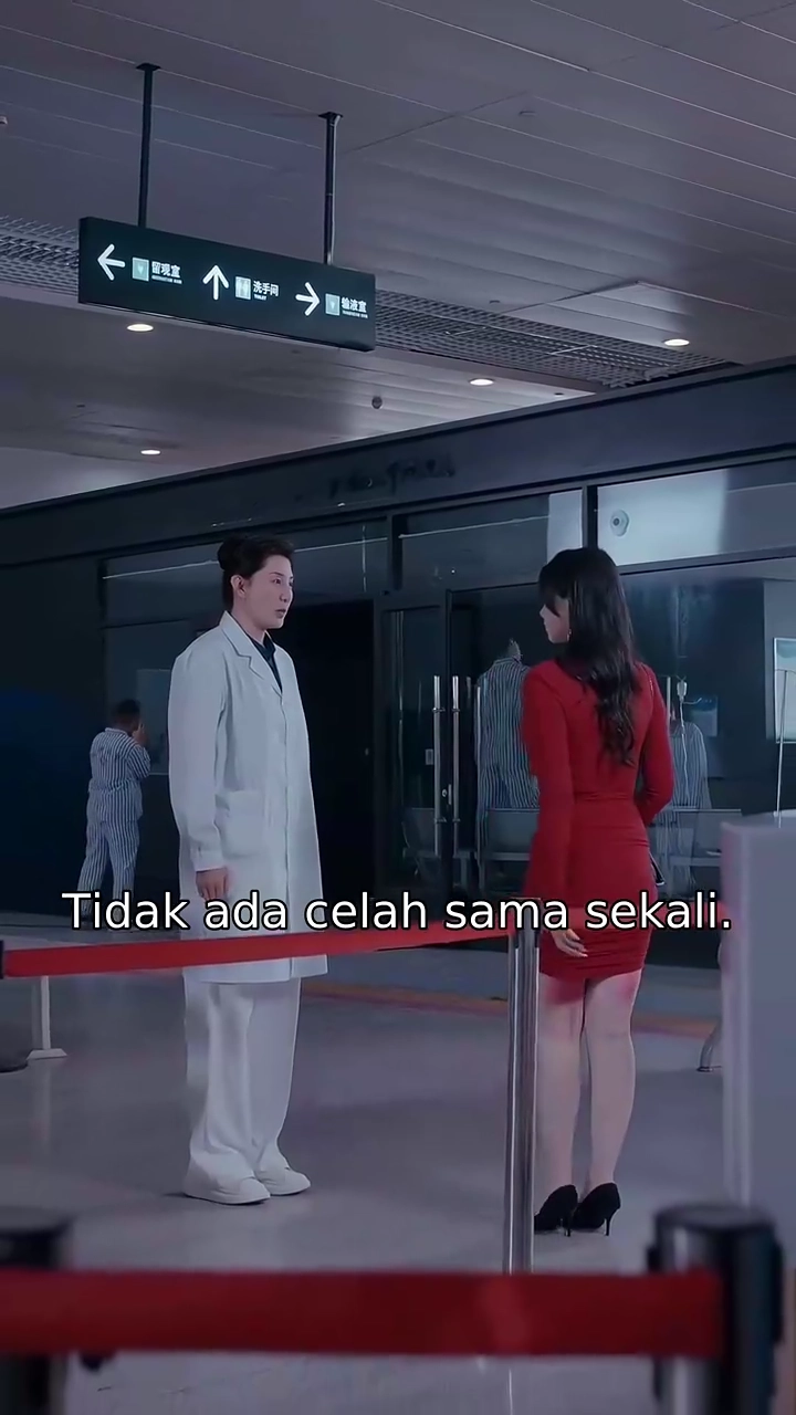 Dia Tak Pernah Pergifoto