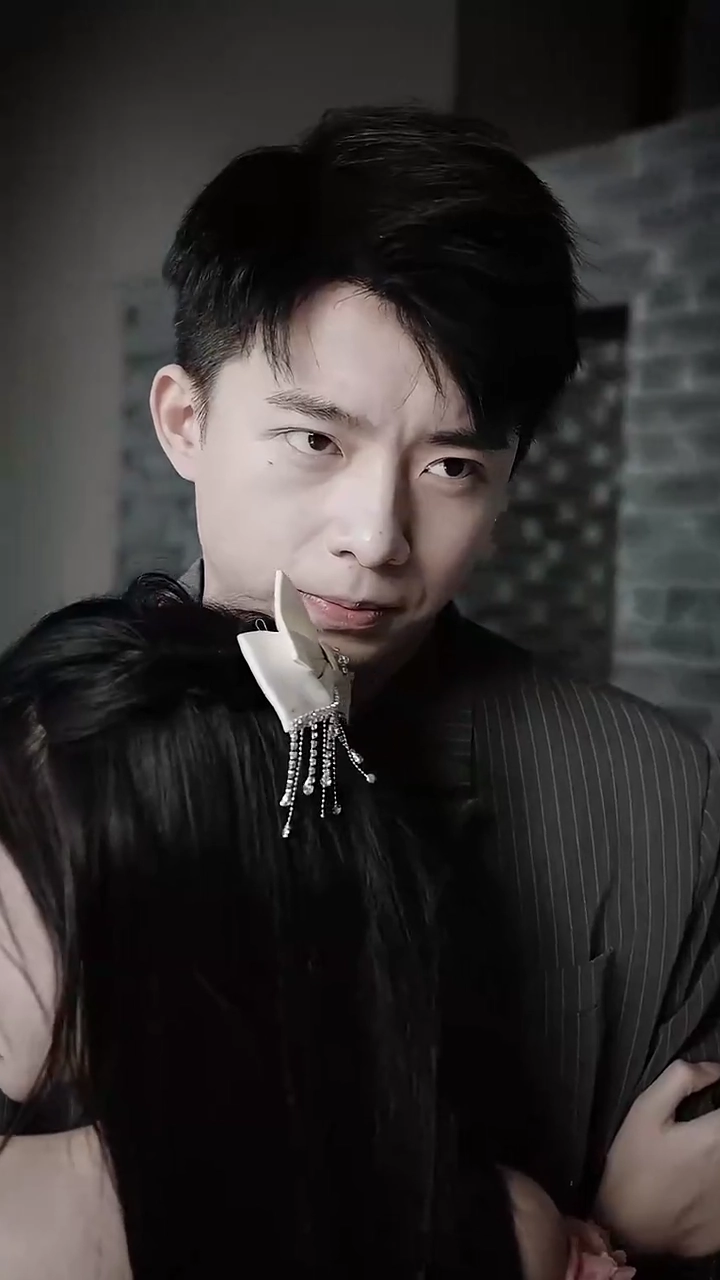 Menikah dengan Paman Mantankufoto