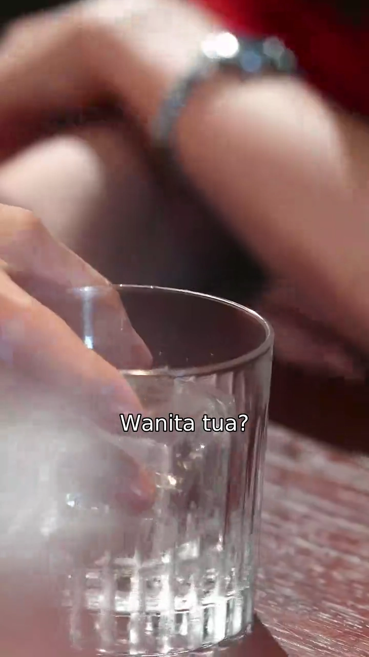 Cinta Yang Melampaui Segalanyafoto