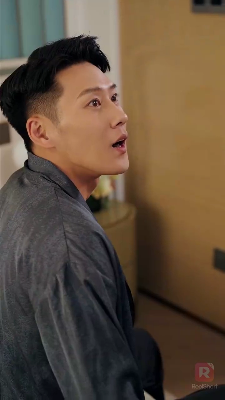 เขยไร้ค่าตื่นพลัง!  เซียนผู้ยิ่งใหญ่จุติรูปภาพ