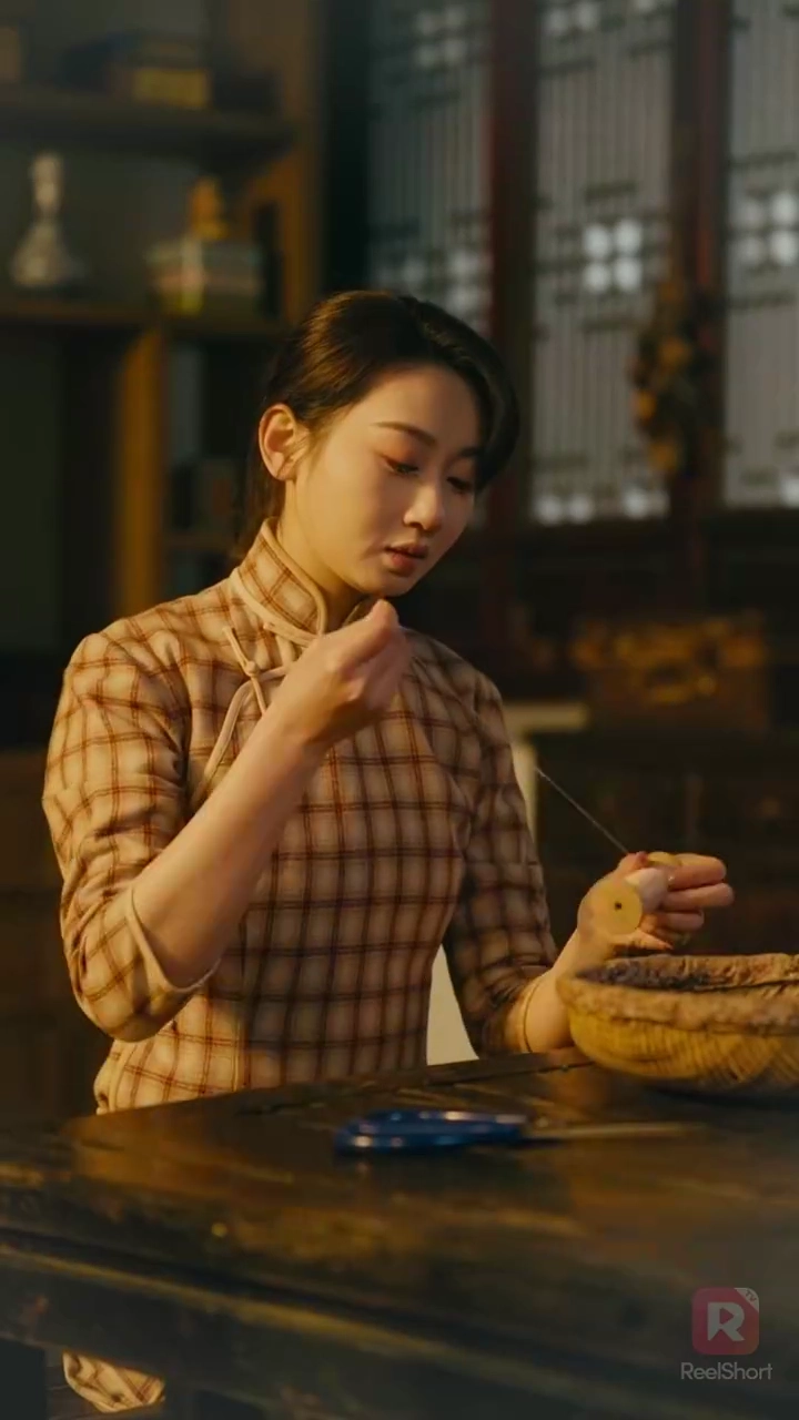 การแก้แค้นของทายาทผู้การรูปภาพ