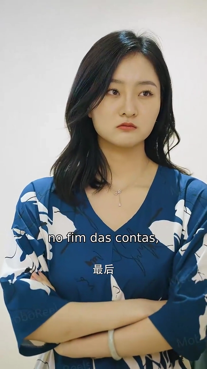 Sussurros de corações partidosFoto