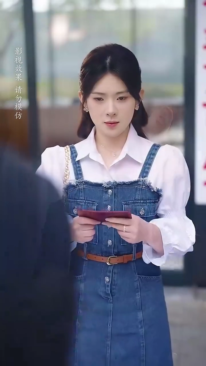 A Esposa do Bilionário OcultoFoto