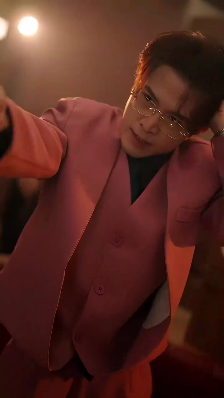 お姉さんの婚約者、頂きます写真