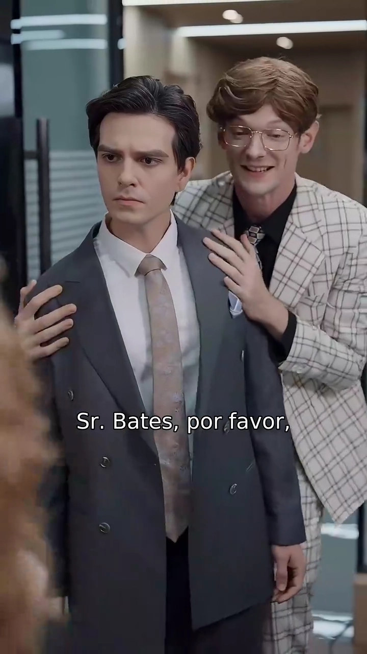 Fora de Controle: Amor com Meu InimigoFoto