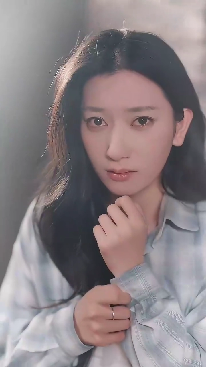 Mungkin Cinta yang Membayar Segalanyafoto