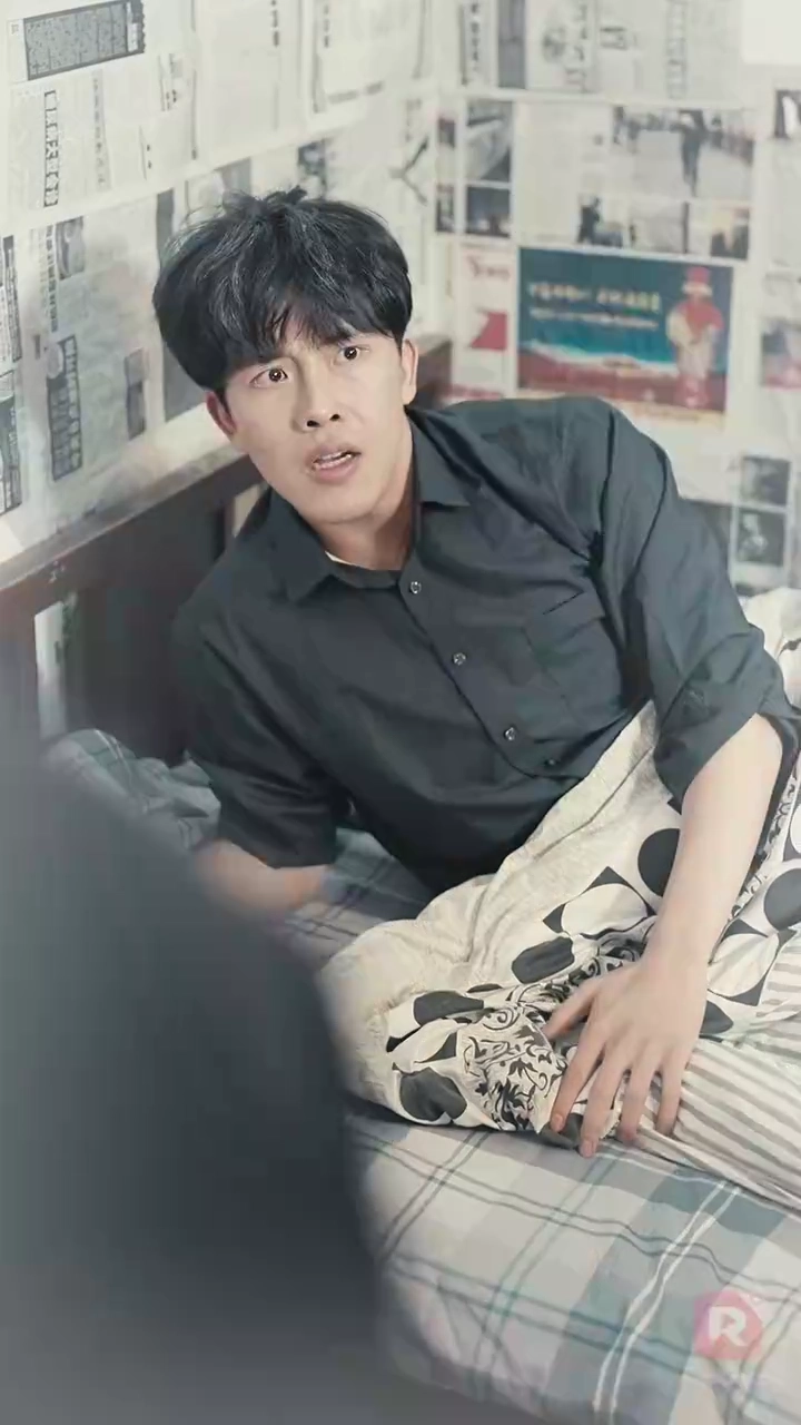 ย้อนอดีตยุค 80 ผลักเทพธิดาลงเหวรูปภาพ