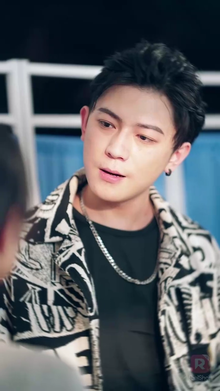 หลังเกิดใหม่ ก็โดนคุณลุงสปอยล์ซะแล้วรูปภาพ