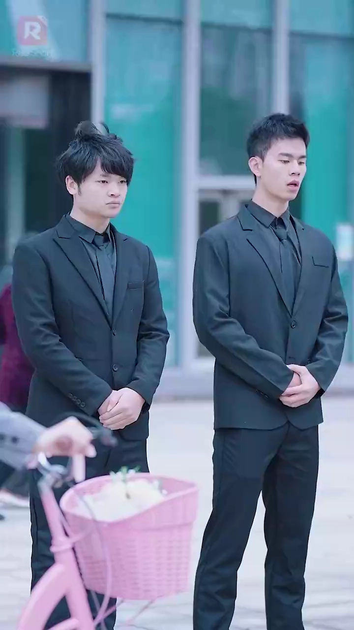 ทายาทตัวจริงกับทายาทกำมะลอรูปภาพ