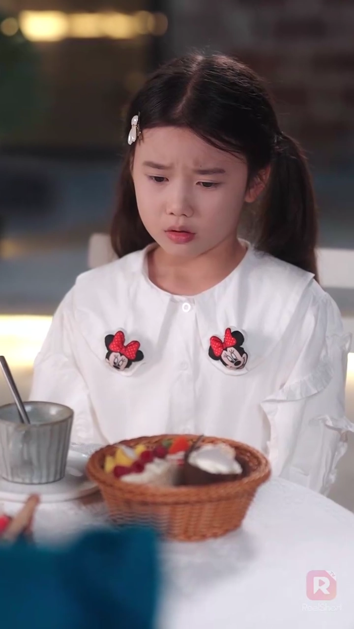 แต่งกับพี่เถอะ อย่าให้ต้องอ้อนวอนเลยรูปภาพ