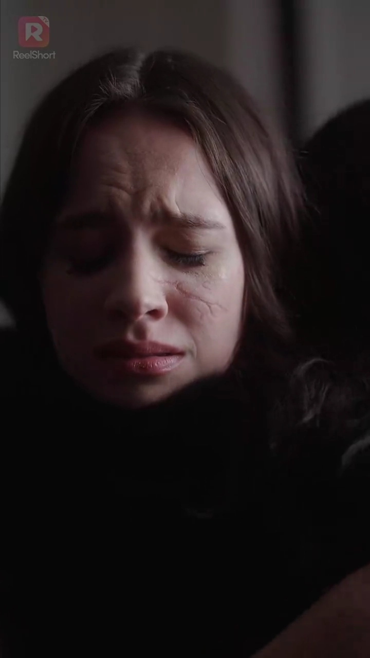 ฉันแต่งงานในฐานะเจ้าสาวทดแทนรูปภาพ