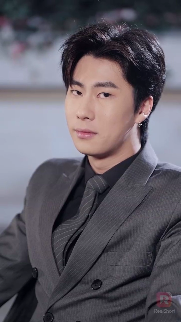 ซินเดอเรลล่านาฬิกาแห่งการแก้แค้นรูปภาพ