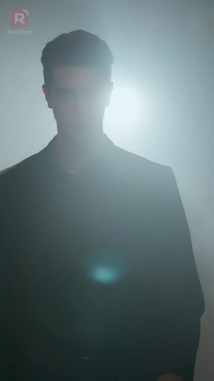 รักร้อนแรง: ความรักของมาเฟียมืดรูปภาพ