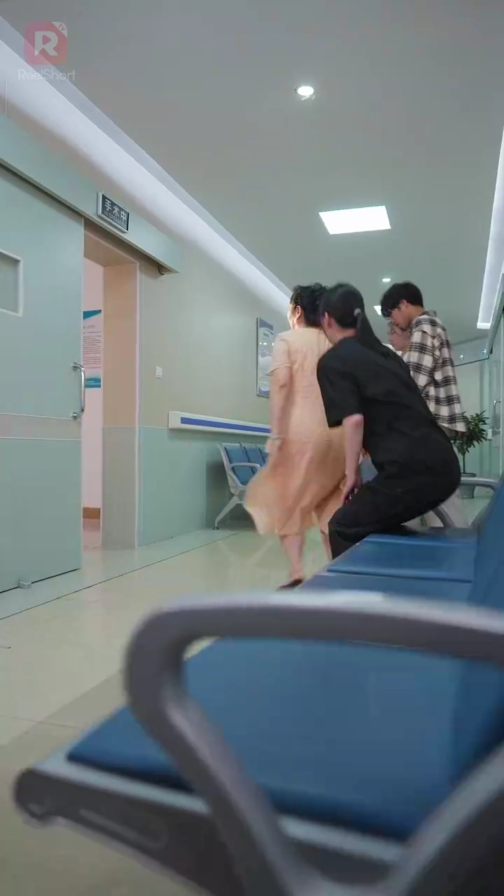 บัญชารักในห่วงข้ามเวลารูปภาพ