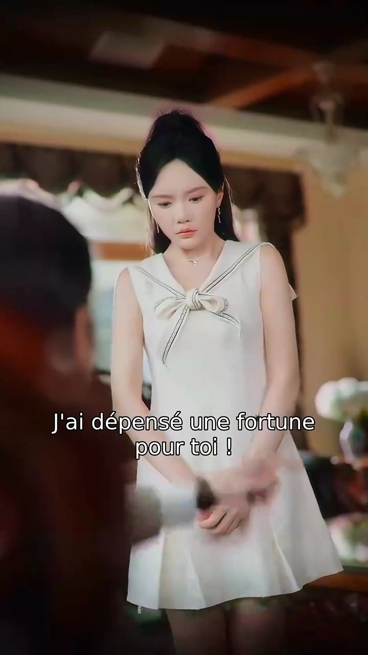 Pas une Héritière Fragile, mais une Déesse de la GuerrePhoto