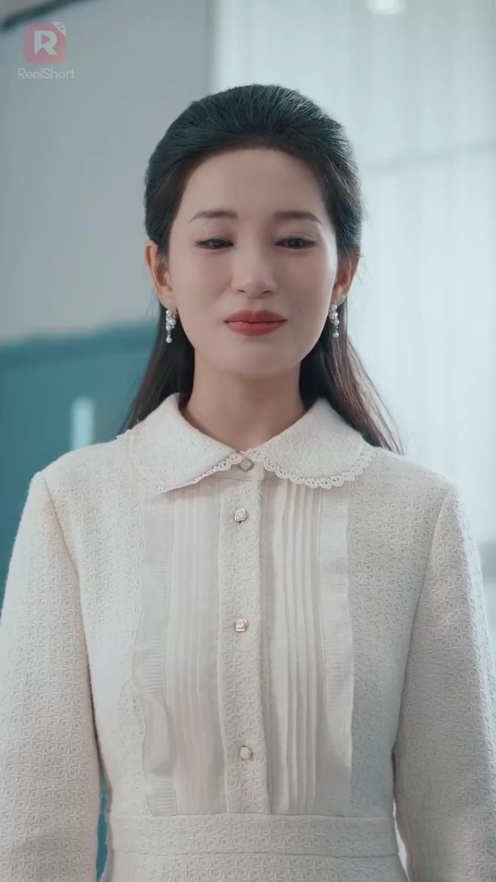 [Versi Dub] Hanya untuk Putrikufoto