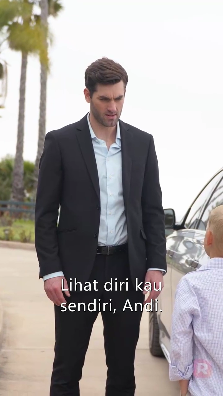 Hati-hati! Bayi Lucu di Depan!foto