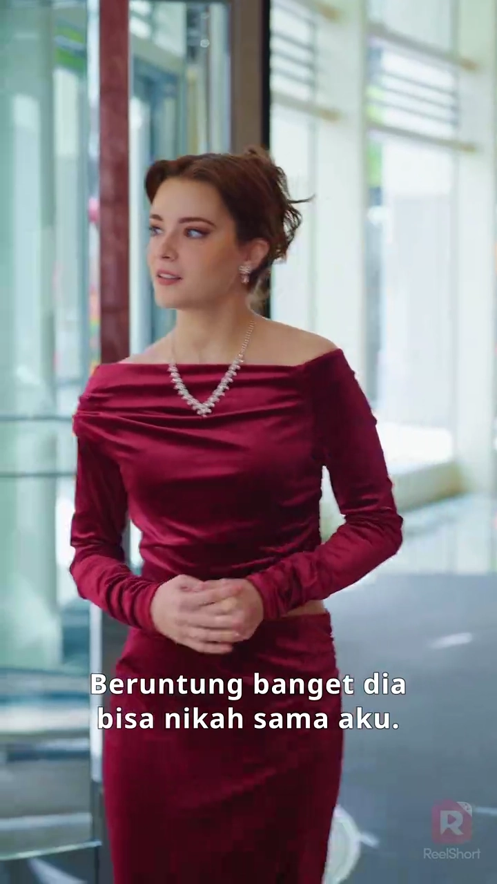 Bos, Ternyata Istrimu Detektif!foto