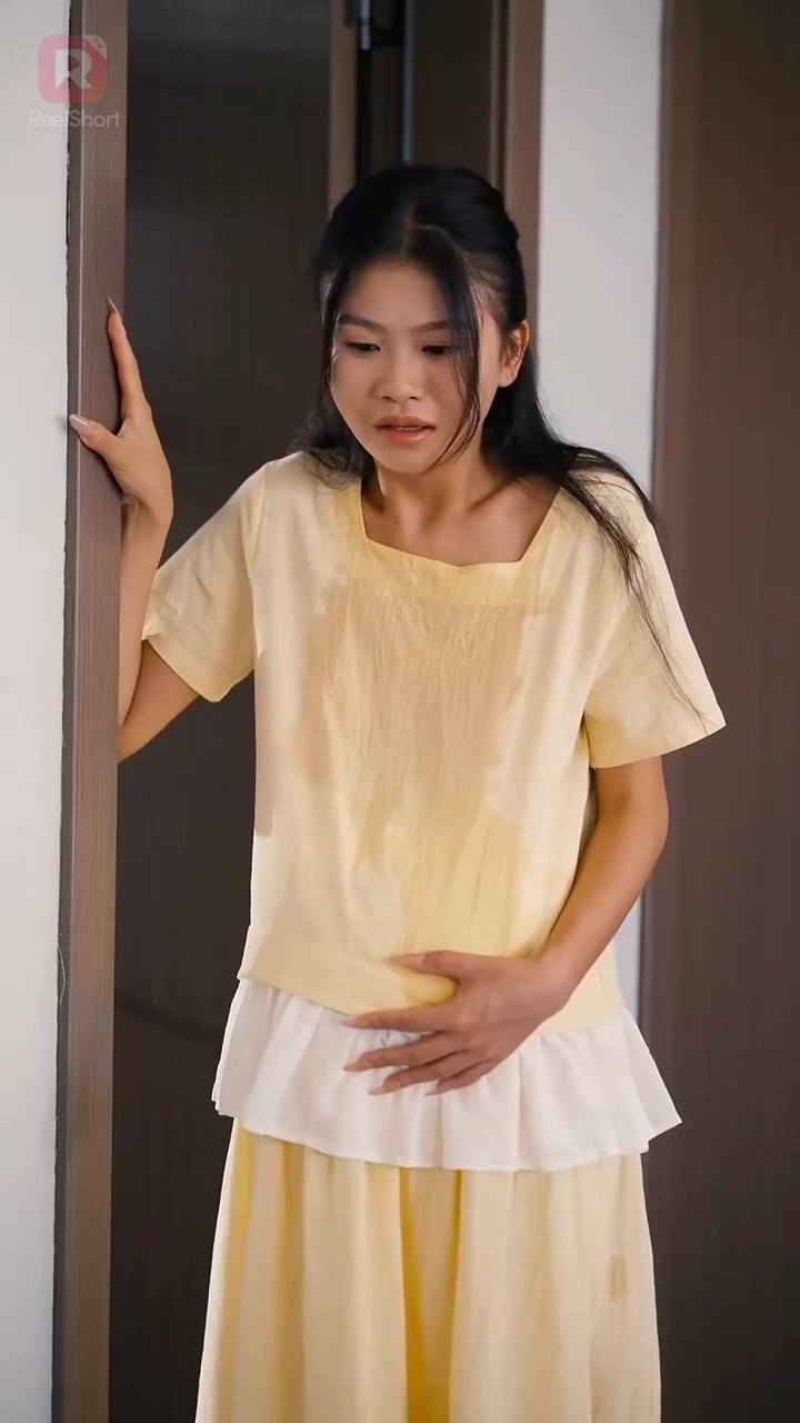 Cantik Tapi Seramfoto