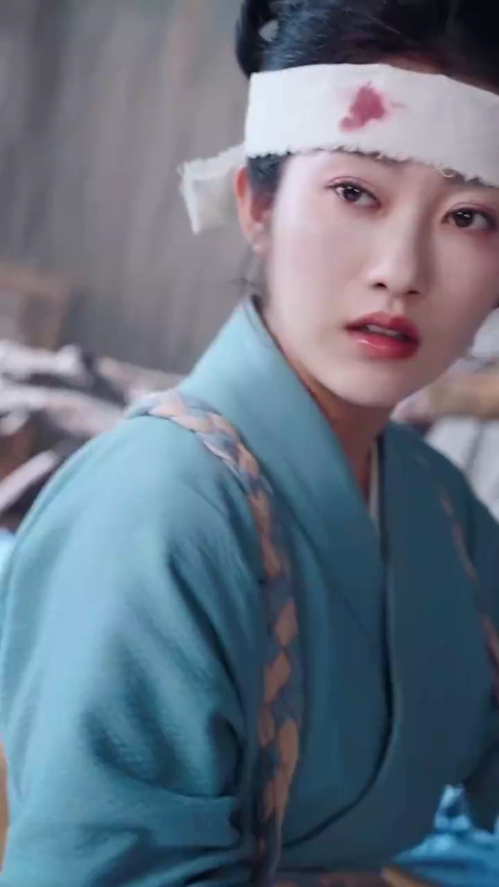 [Versi suara dubbing] Dilahirkan Kembali: Dari Perhiasan ke Matriark yang Kerasfoto