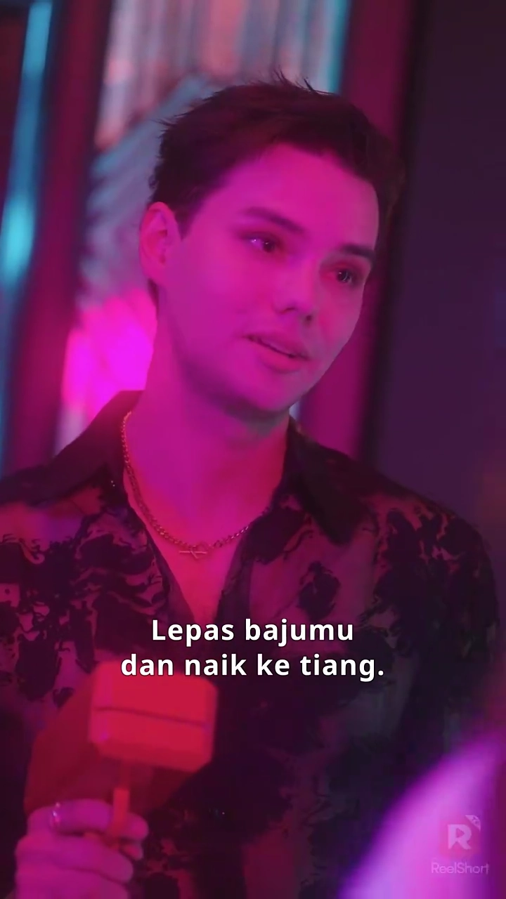 Jenderal Ayah Mantanku, Cinta Barukufoto