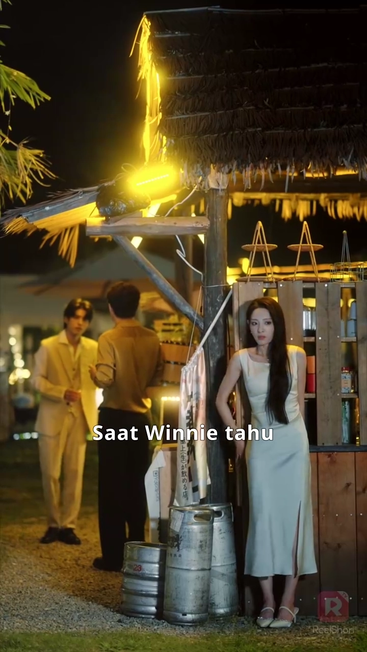 Dia Lebih Dulu Mencintai Adiknyafoto