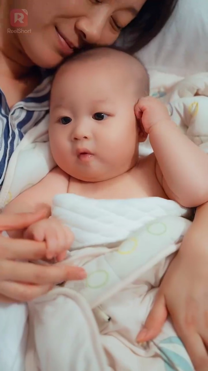 Kehidupan Dua Anak yang Ditukarfoto