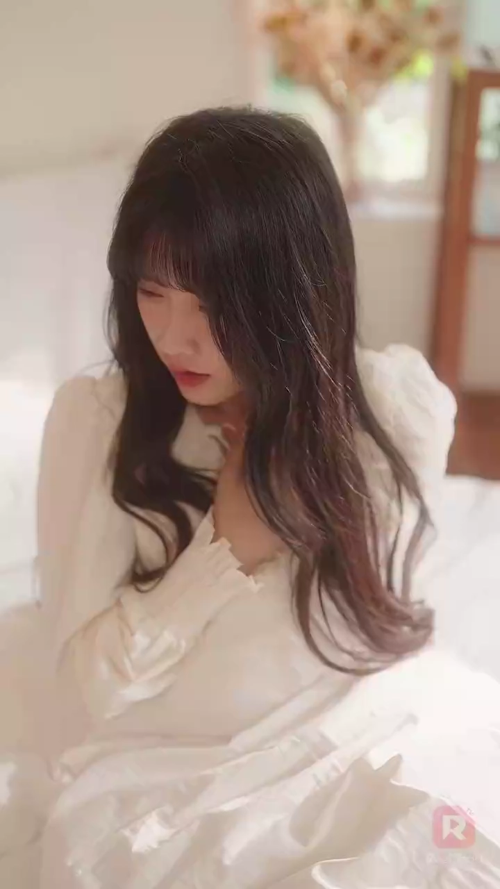 Dipeluk, Dimanja, dan Dituruti!foto