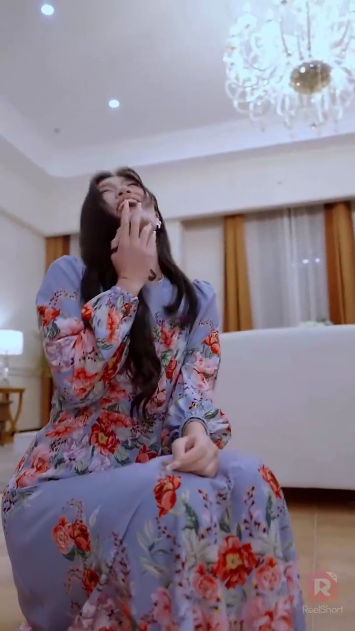 CEO Dingin Menyesal Setelah Berceraifoto