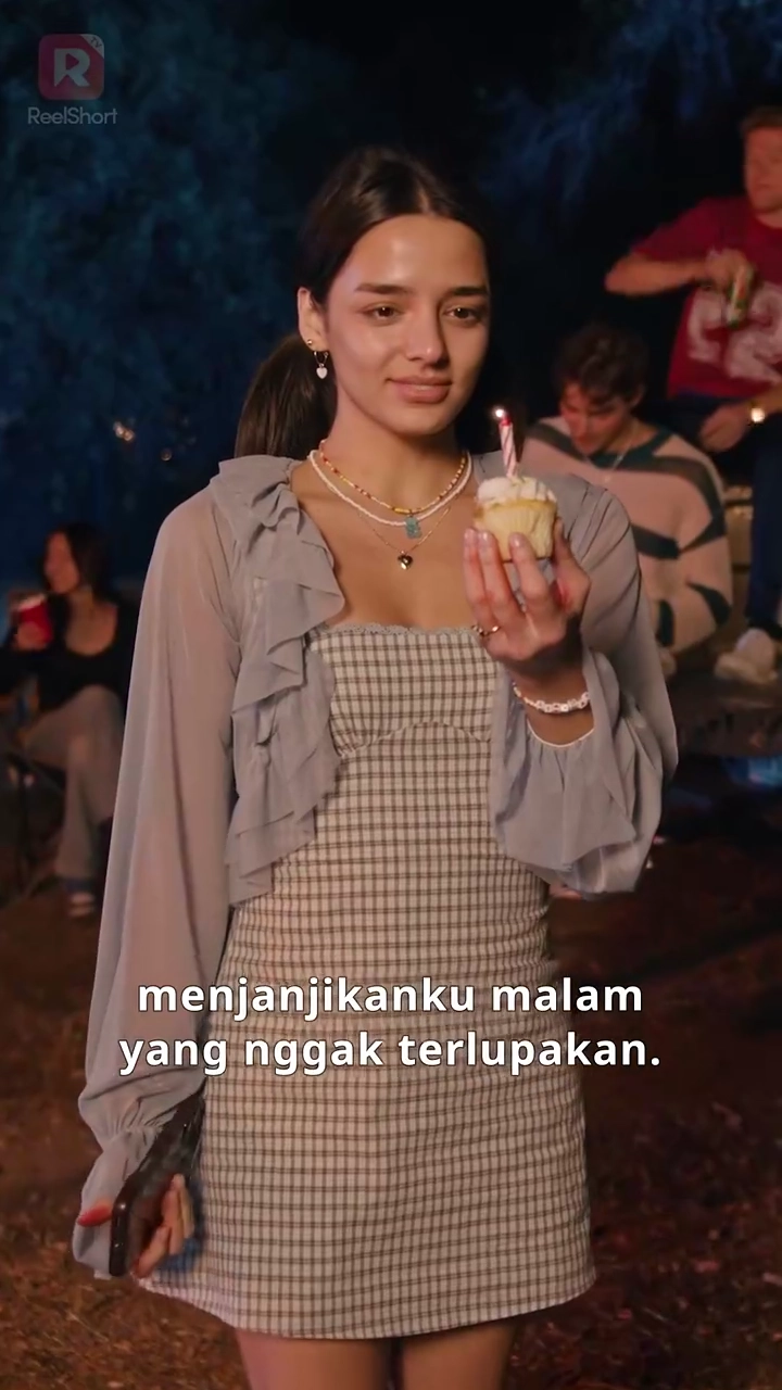 Dicampakkan, Aku Menikahi Raja Mafia!foto