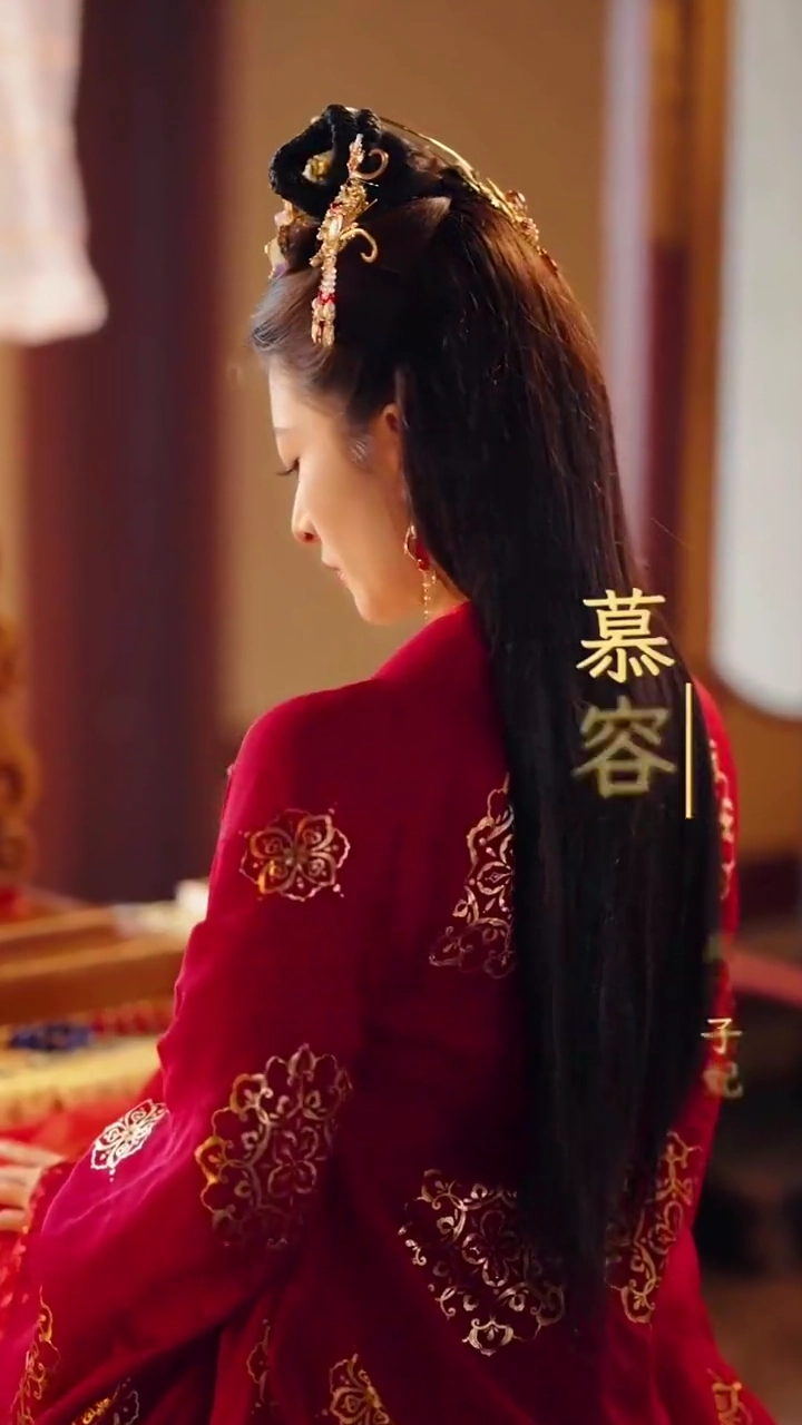 [Versi suara dubbing] Pangeran Tertinggifoto