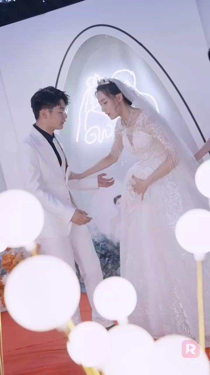 Melarikan Diri Setelah Hamil dengan Suami Vegetatif Sayafoto