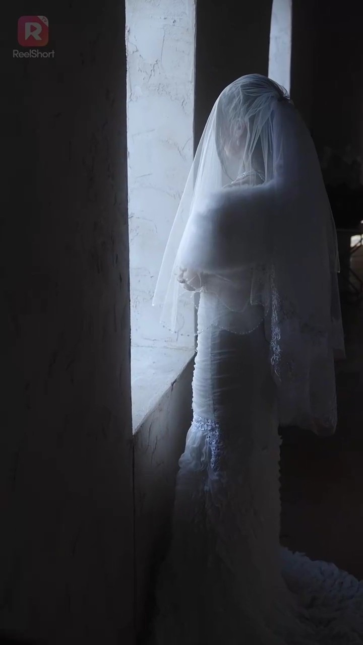 Saya Menikah Sebagai Pengantin Penggantifoto