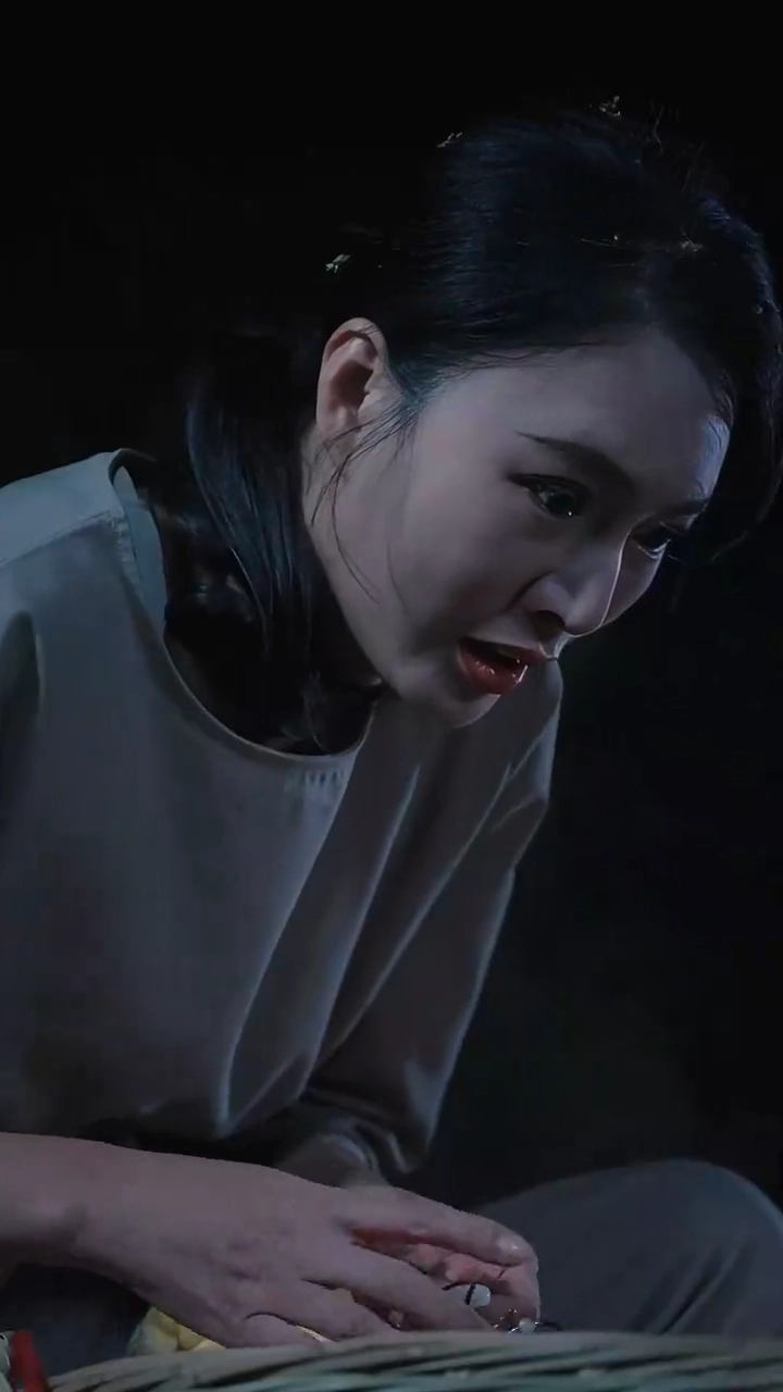 Ibu Bodohku Adalah Seorang Pahlawan Wanitafoto