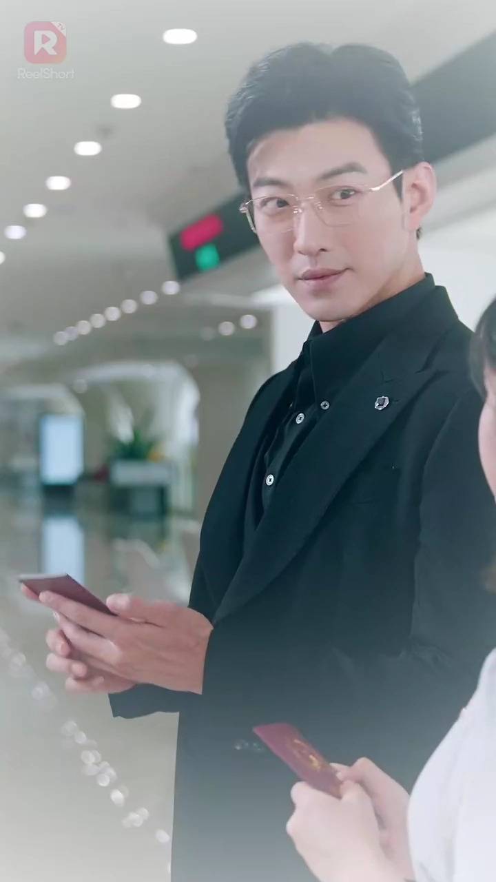 Kehidupan Kerja Istri CEOfoto